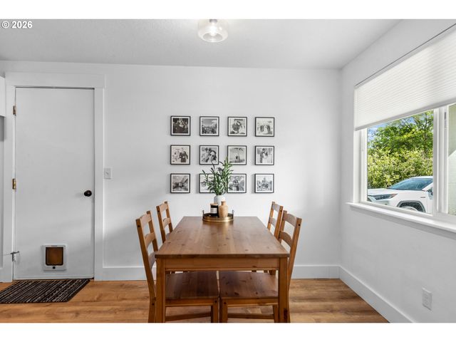1980 Sw QUINNEY Ave, Pendleton, OR 97801