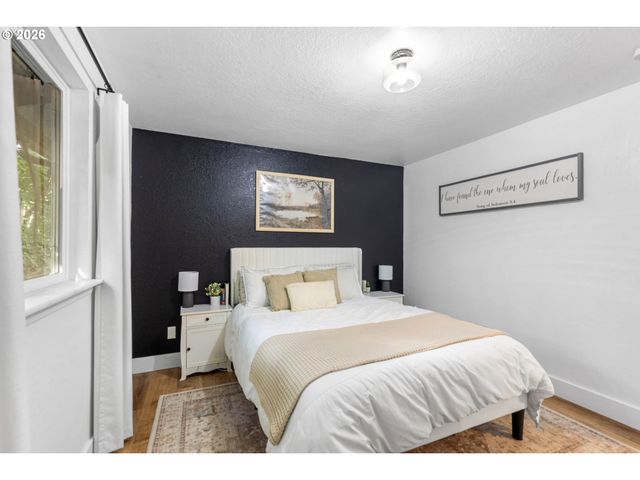 1980 Sw QUINNEY Ave, Pendleton, OR 97801