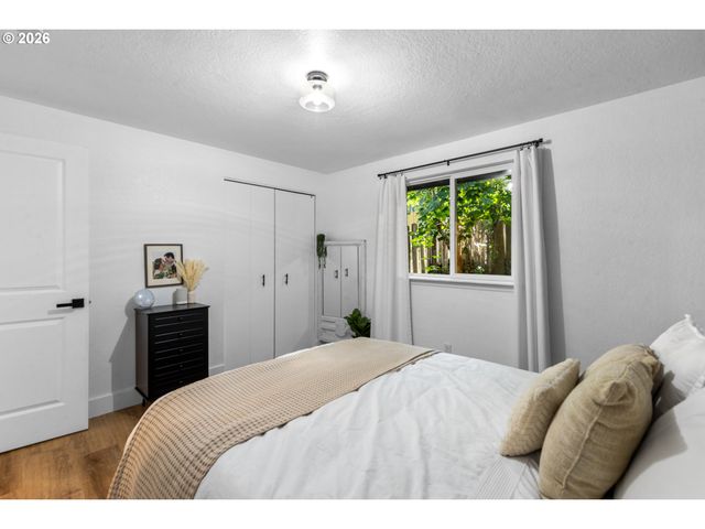 1980 Sw QUINNEY Ave, Pendleton, OR 97801