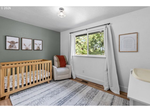 1980 Sw QUINNEY Ave, Pendleton, OR 97801