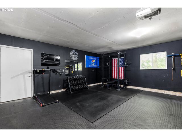 1980 Sw QUINNEY Ave, Pendleton, OR 97801