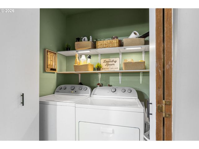 1980 Sw QUINNEY Ave, Pendleton, OR 97801