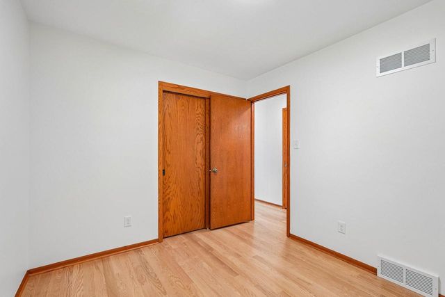 7130 Maple TERRACE, Wauwatosa, WI 53213