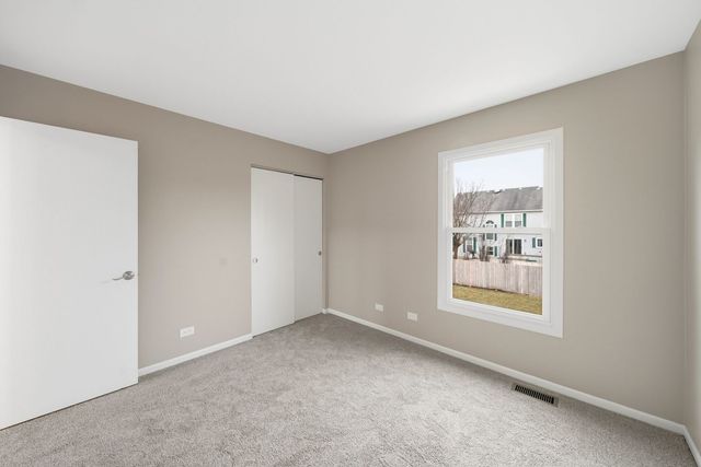 1435 Tanglewood Drive, Crystal Lake, IL 60014