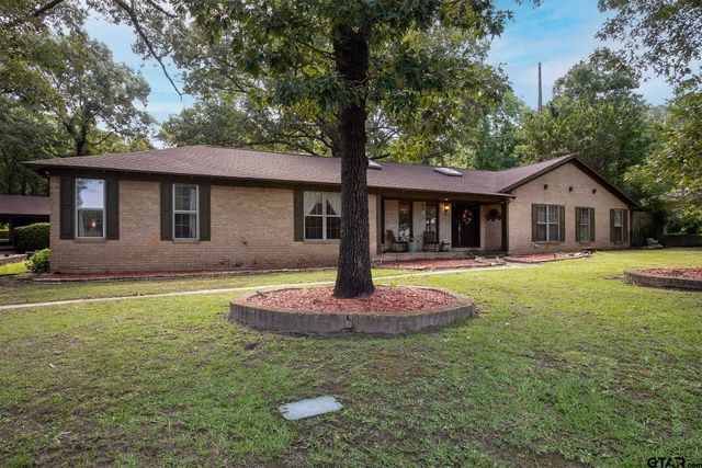 10187 Crestview Dr, Tyler, TX 75707