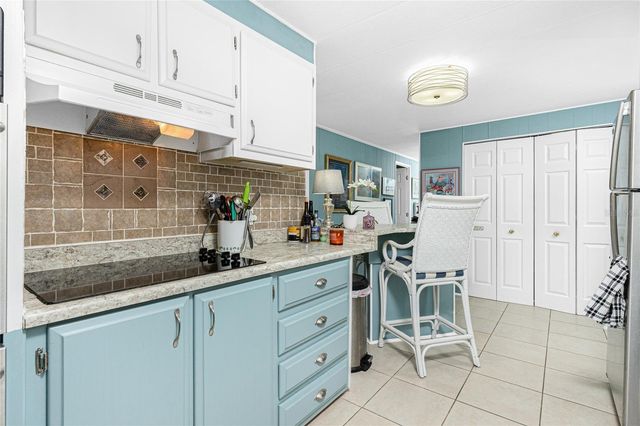 1300 SANDERLING DRIVE, Englewood, FL 34224