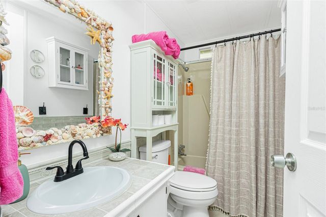 1300 SANDERLING DRIVE, Englewood, FL 34224