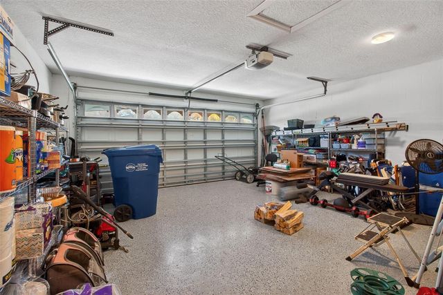12611 PINEFOREST WAY E, Largo, FL 33773