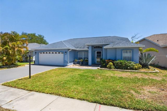 12611 PINEFOREST WAY E, Largo, FL 33773