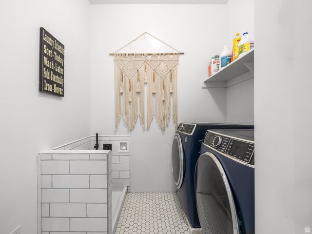 256 W HORIZON LOOP, Elk Ridge, UT 84651