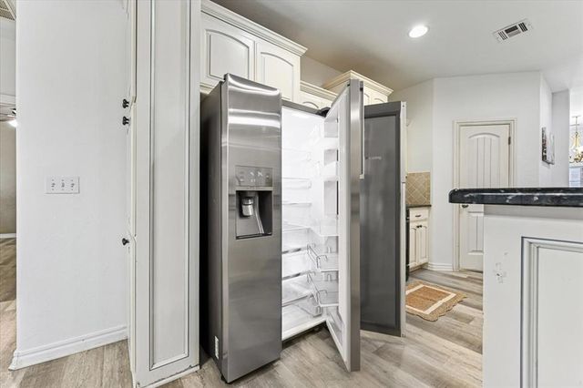 310 N Kyle Court, Stillwater, OK 74075