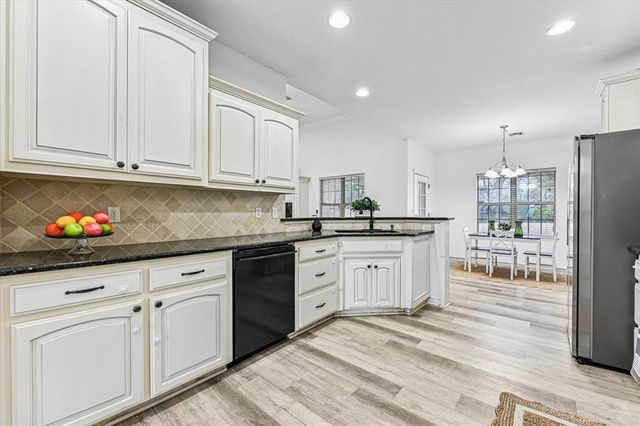 310 N Kyle Court, Stillwater, OK 74075