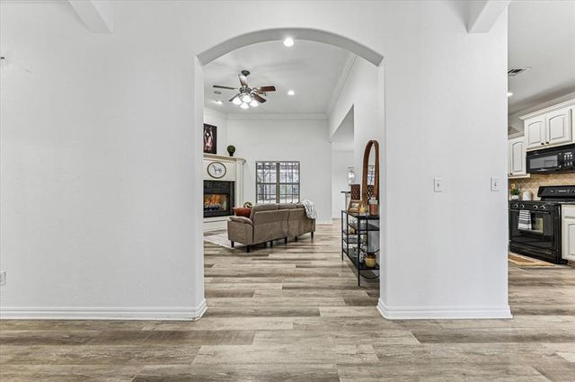 310 N Kyle Court, Stillwater, OK 74075