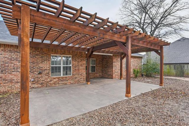 310 N Kyle Court, Stillwater, OK 74075