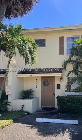 3007 NW 68th St 9C, Fort Lauderdale, FL 33309