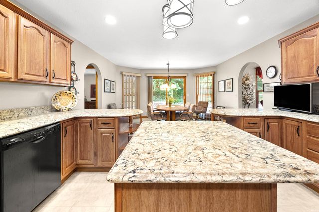 606 Shady Creek Drive, Lafayette, IN 47905