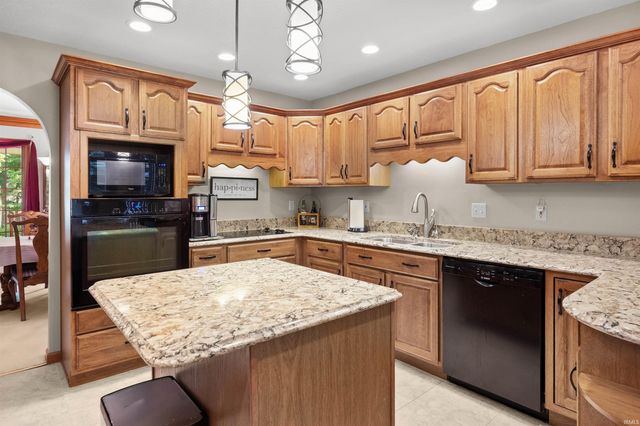 606 Shady Creek Drive, Lafayette, IN 47905