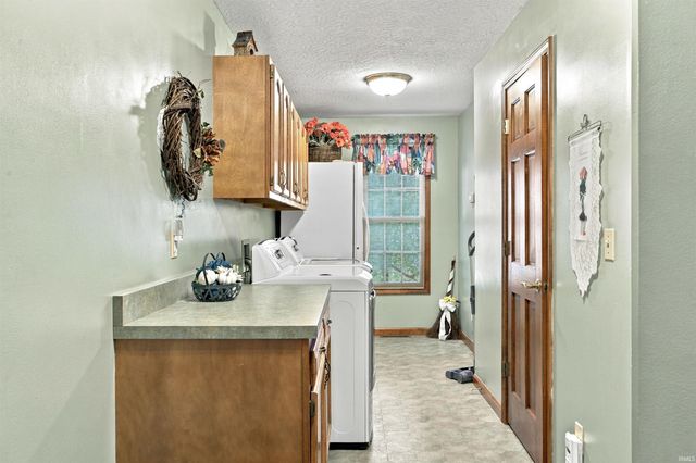 606 Shady Creek Drive, Lafayette, IN 47905