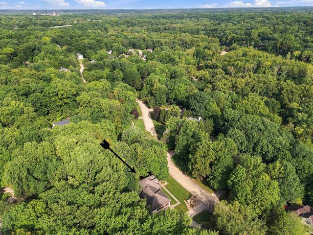 606 Shady Creek Drive, Lafayette, IN 47905