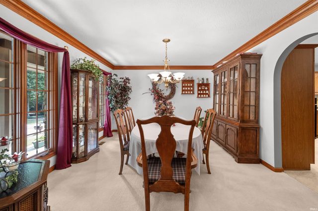 606 Shady Creek Drive, Lafayette, IN 47905
