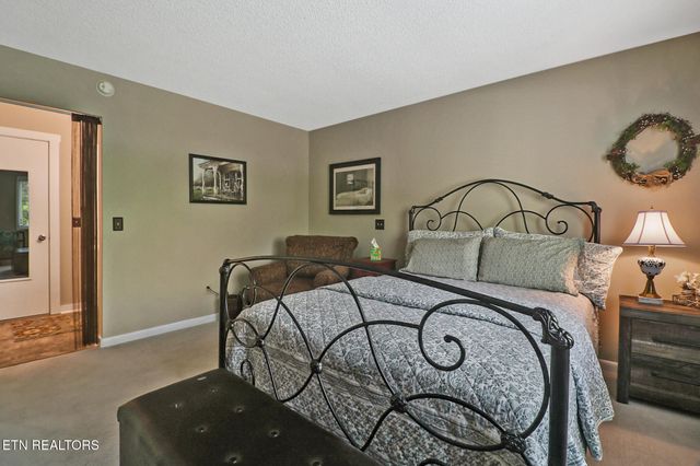 129 Norcross Rd, Crossville, TN 38558