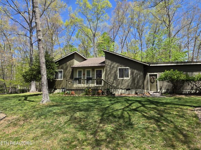 129 Norcross Rd, Crossville, TN 38558