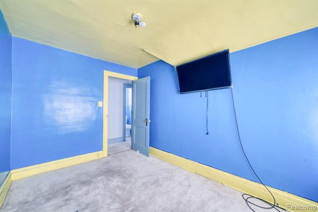 15509 Holmur Street, Detroit, MI 48238