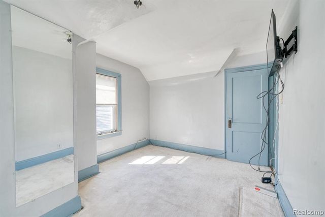 15509 Holmur Street, Detroit, MI 48238