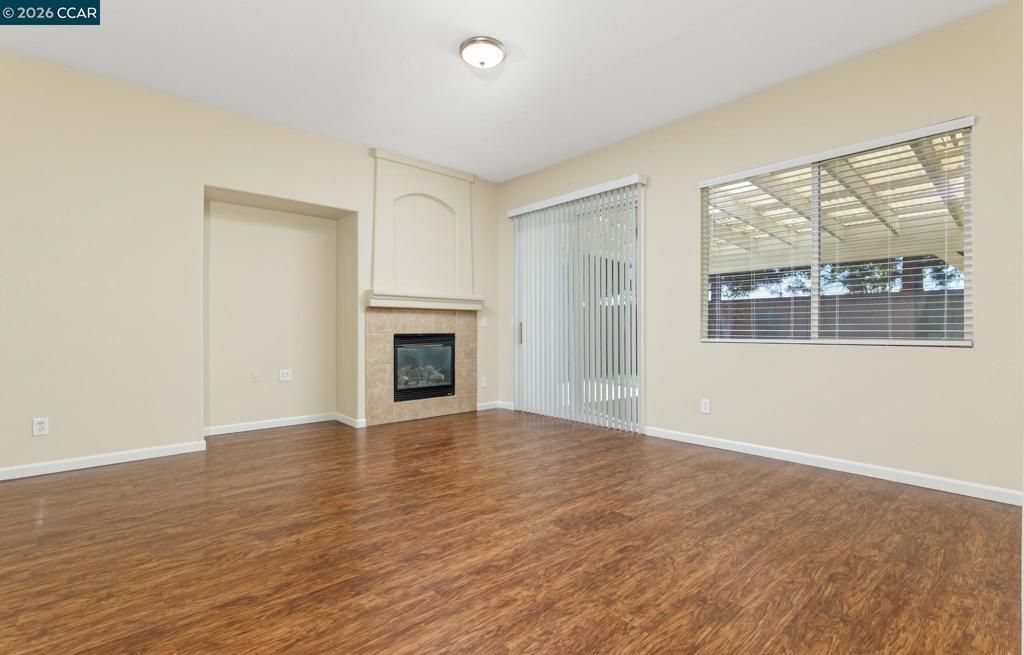 Image 11 of property listing at 1689 Soledad Dr, Roseville, CA 95747