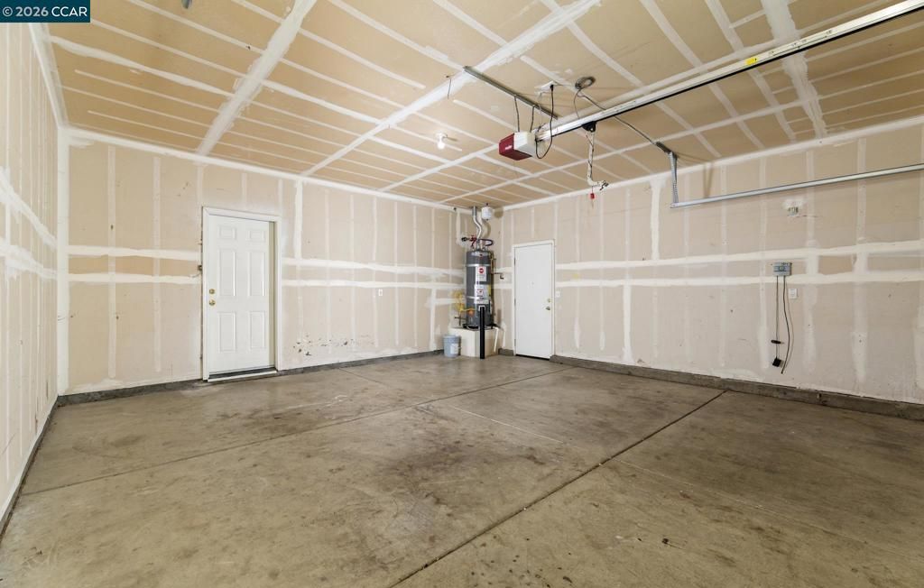 Image 28 of property listing at 1689 Soledad Dr, Roseville, CA 95747
