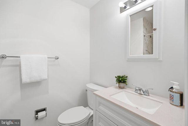 639 AZALEA DR, Rockville, MD 20850