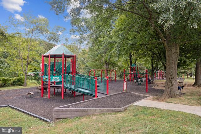 639 AZALEA DR, Rockville, MD 20850