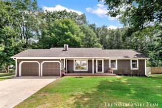 17908 Shore Acres Road, Grand Haven, MI 49417