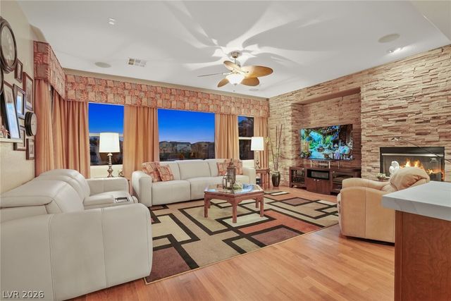 8300 Imperial Lakes Street, Las Vegas, NV 89131