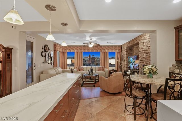 8300 Imperial Lakes Street, Las Vegas, NV 89131