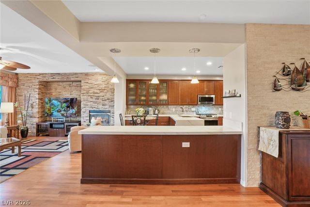 8300 Imperial Lakes Street, Las Vegas, NV 89131