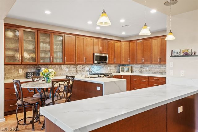 8300 Imperial Lakes Street, Las Vegas, NV 89131