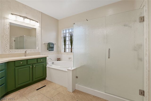 8300 Imperial Lakes Street, Las Vegas, NV 89131