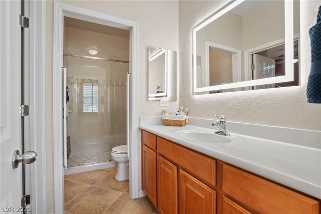 8300 Imperial Lakes Street, Las Vegas, NV 89131