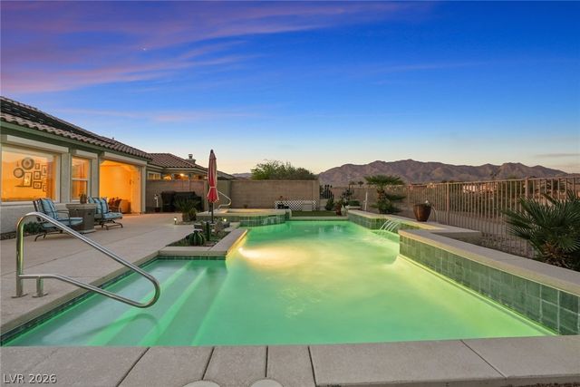 8300 Imperial Lakes Street, Las Vegas, NV 89131