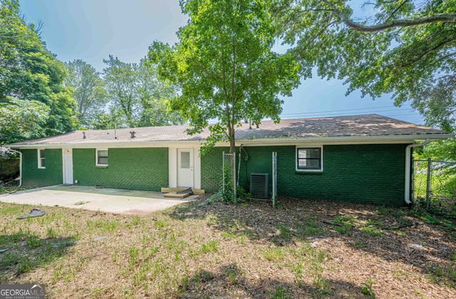 4806 Rockbridge Road, Stone Mountain, GA 30083