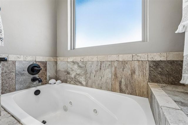 9001 NW 141st Street, Yukon, OK 73099
