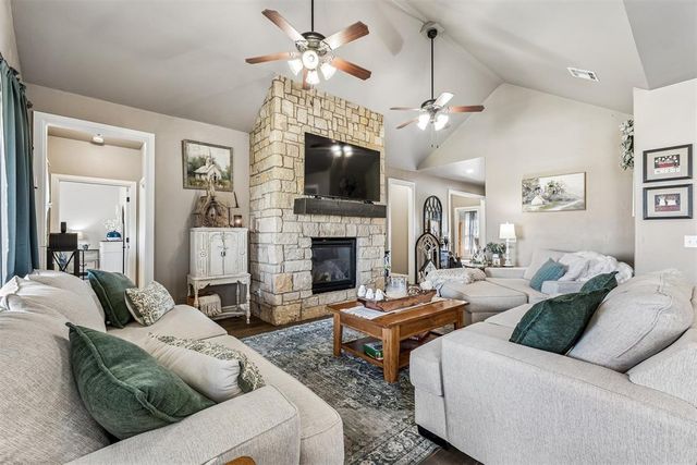 9001 NW 141st Street, Yukon, OK 73099