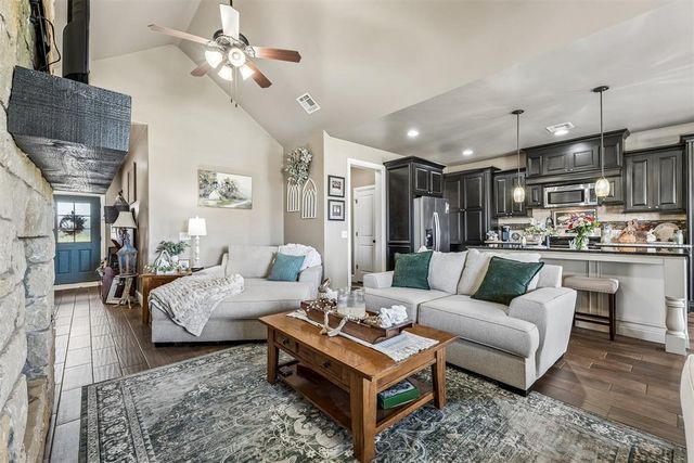 9001 NW 141st Street, Yukon, OK 73099