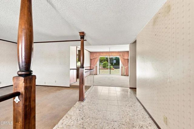195 W Avenida De Las Flores, Thousand Oaks, CA 91360