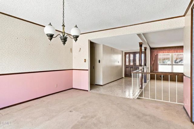 195 W Avenida De Las Flores, Thousand Oaks, CA 91360