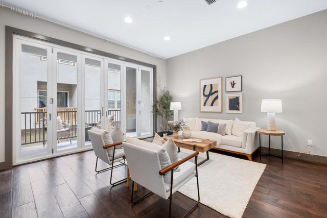 2423 Stearman Lane 2, San Jose, CA 95132