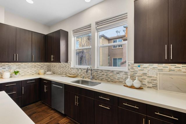 2423 Stearman Lane 2, San Jose, CA 95132