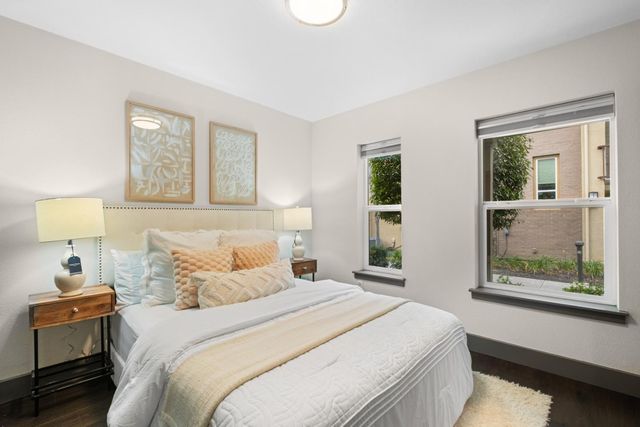 2423 Stearman Lane 2, San Jose, CA 95132