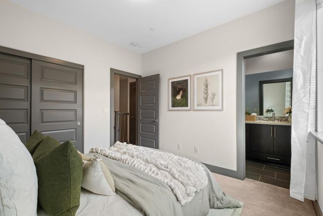 2423 Stearman Lane 2, San Jose, CA 95132